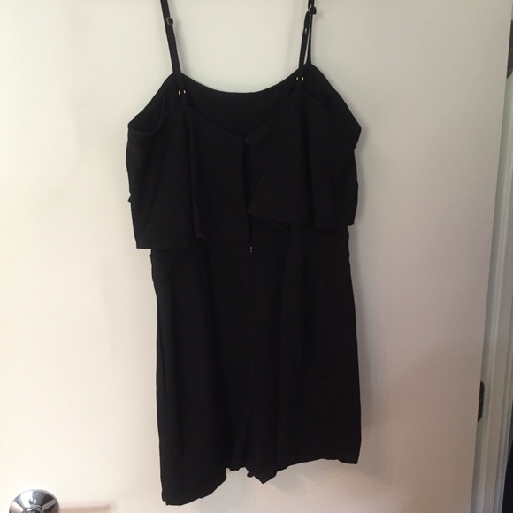 Karina Grimaldi Spaghetti Strap Romper, size M - Picture 2 of 3